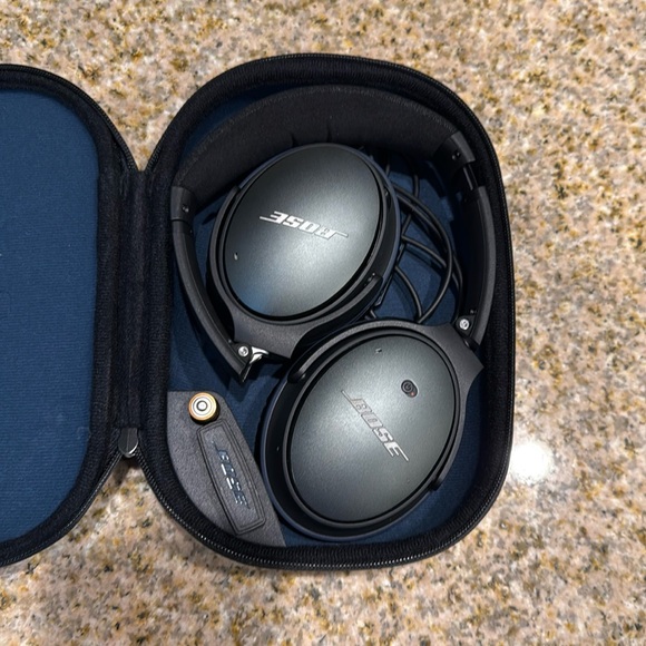 Bose noise canceling headphones phones